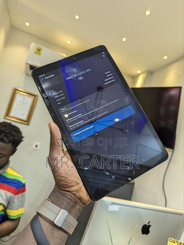 New Samsung Galaxy Tab A 8.0 (2019) 32 GB Black · Photo 3