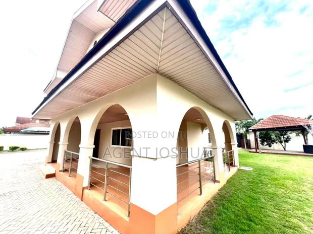 Furnished 4bdrm House in Regimanuel Estate, Airport Residential Area · Photo 3