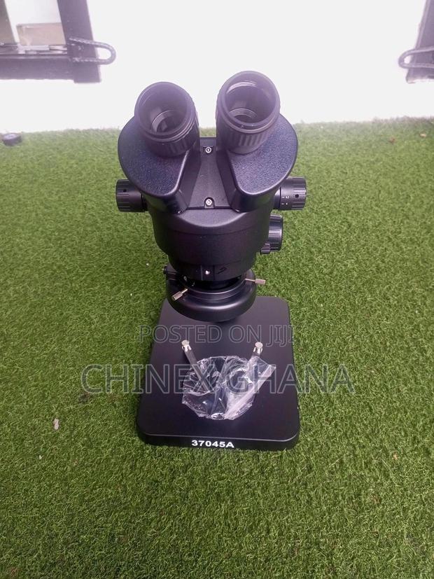Microscope (Yx-ak-39) · Photo 2