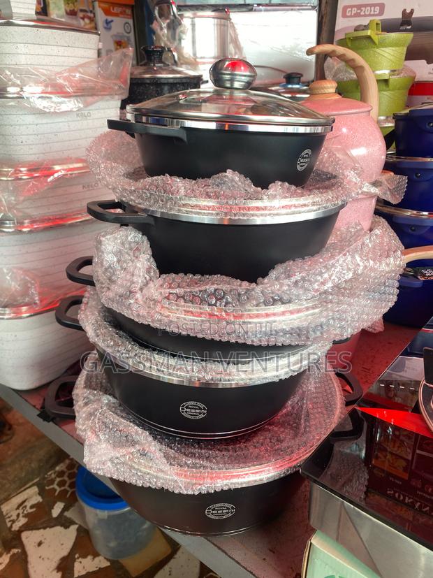 Royal Dessini Nonstick Cookware · Photo 1