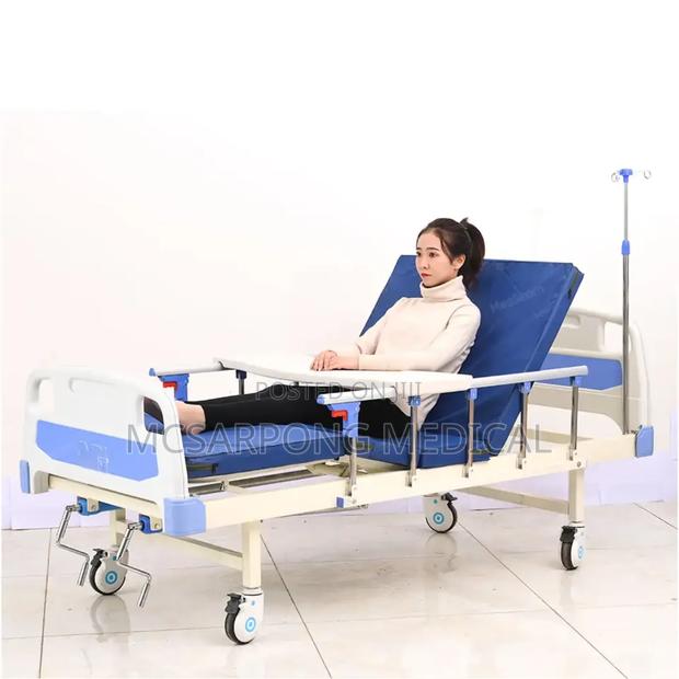 Hospital Bed Complete (Two 2 Crank Bed With Accessories) · Photo 1