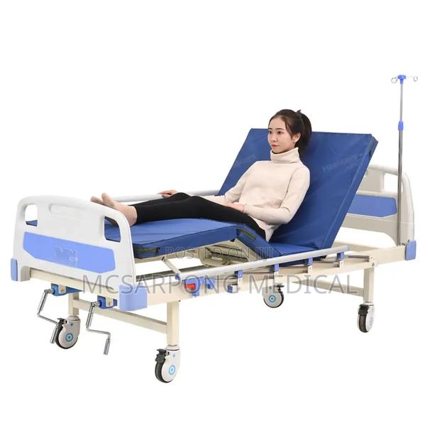 Hospital Bed Complete (Two 2 Crank Bed With Accessories) · Photo 7