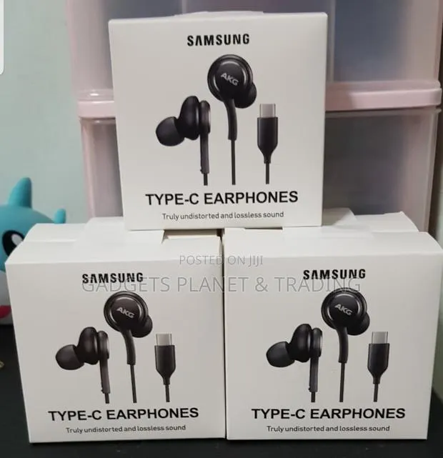Samsung Type - C Akg Earphones · Photo 1
