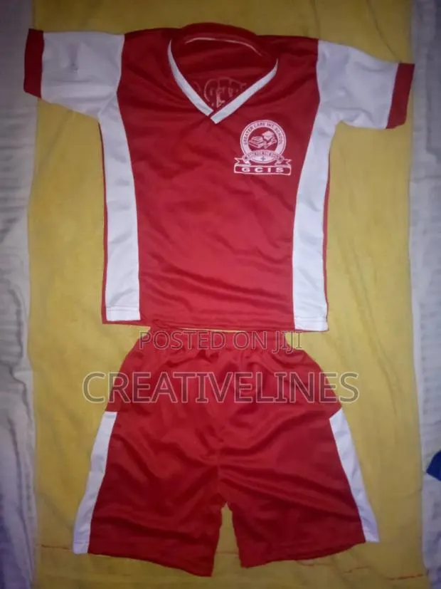 Customised Friday Wears · Photo 1
