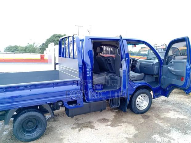 2015 Kia Bongo
Double Door
Has a Lift Gate