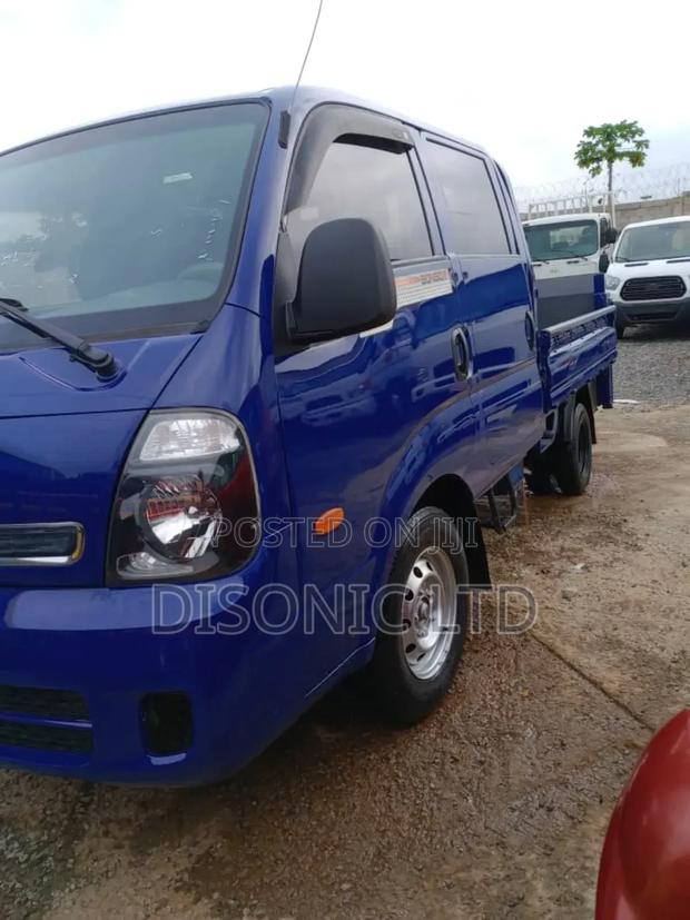 2015 Kia Bongo 
Double Door
Has a Lift Gate · Photo 6