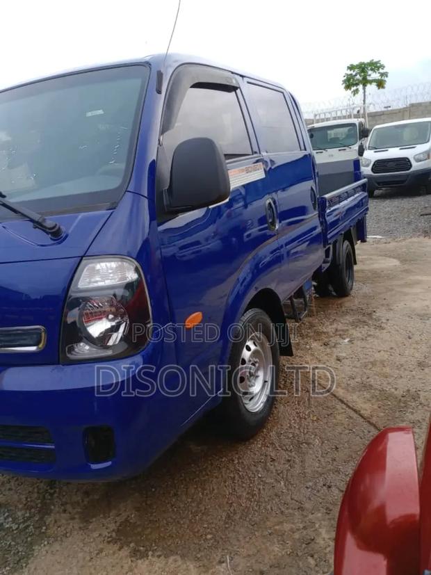 2015 Kia Bongo 
Double Door
Has a Lift Gate · Photo 7