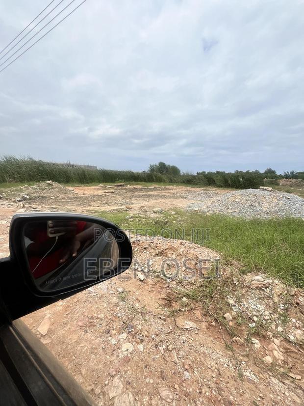 Land at Dansoman · Photo 6