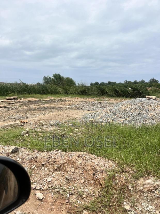 Land at Dansoman · Photo 8