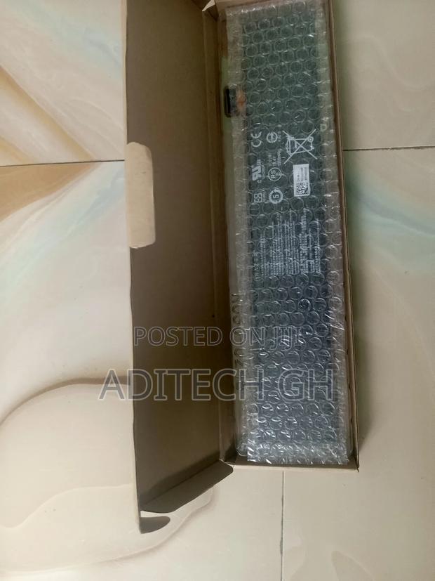 New Original Razer Blade Battery Rc30-0248 From Usa · Photo 2
