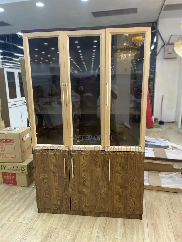 Book Cabinet · Photo 1
