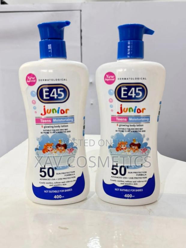 E45 Junior Moisturizing Body Lotion · Photo 1