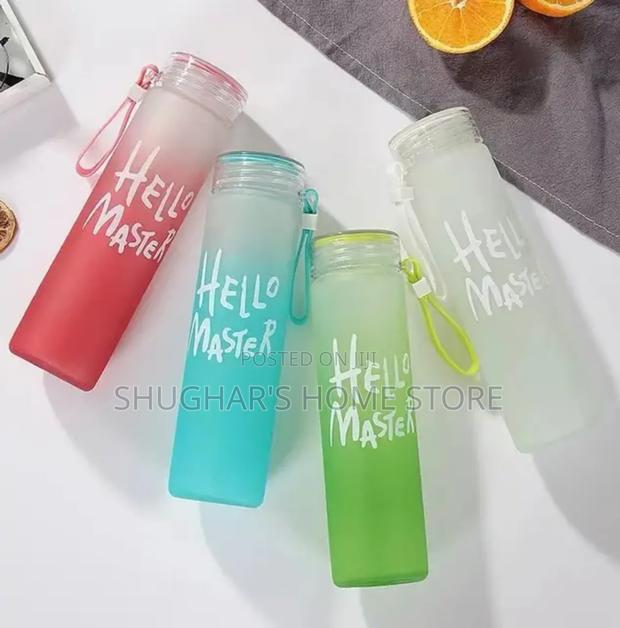 Colourful Glass Water Bottle · Photo 2