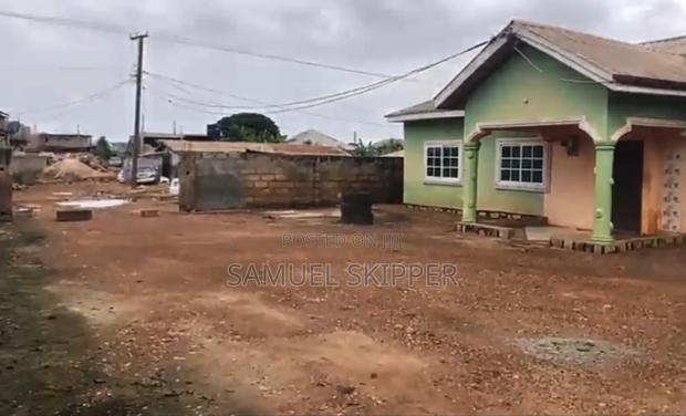 3bdrm Apartment in School Junction for sale · Photo 3