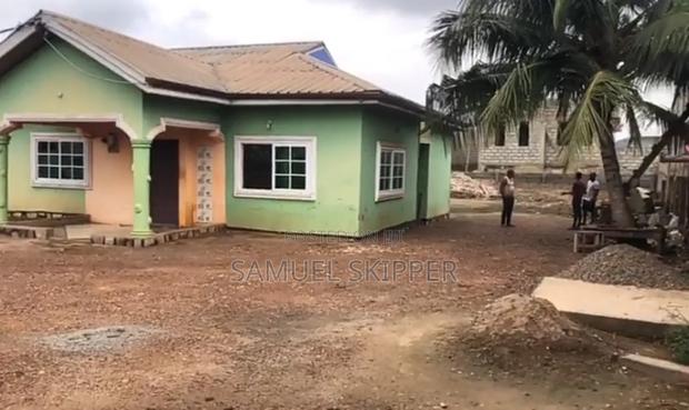 3bdrm Apartment in School Junction for sale · Photo 4