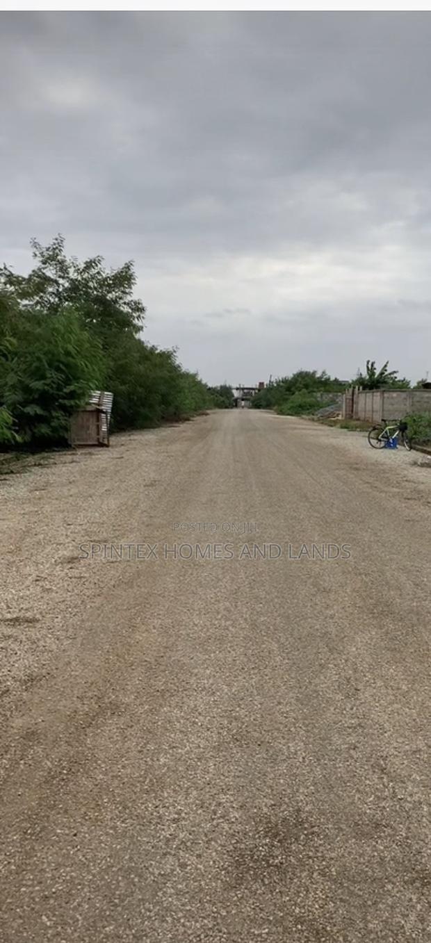 Plot for at Jubile Gate In, Size 70/100 · Photo 5