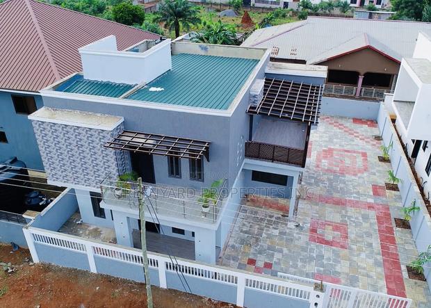 4bdrm Duplex in Oyarifa for sale · Photo 1