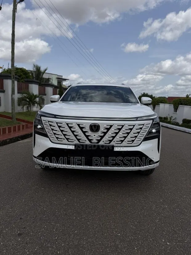 New Changan CS75 2025 White · Photo 1