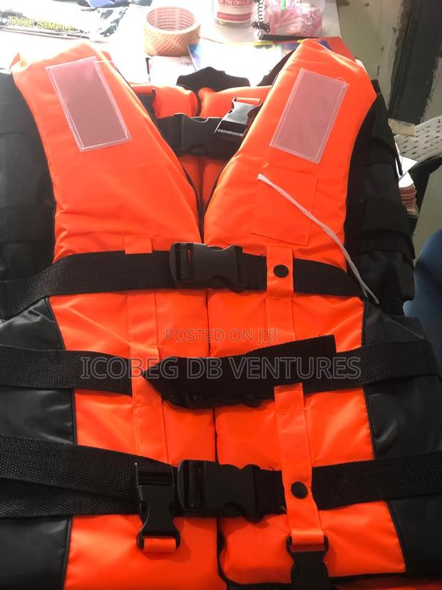 Life Jacket/Life Vest · Photo 2