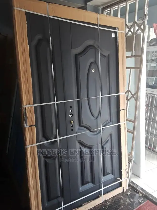 Black One and Half Security Door 4feet · Photo 1