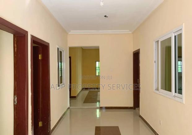3bdrm Mansion in Koans Estate Pampaso, Accra Metropolitan for sale · Photo 2