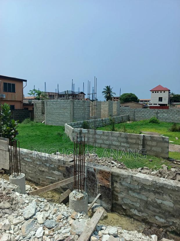 A Nice Genuine Half Plot of Land for Sale at Teshie Sea Lady · Photo 2