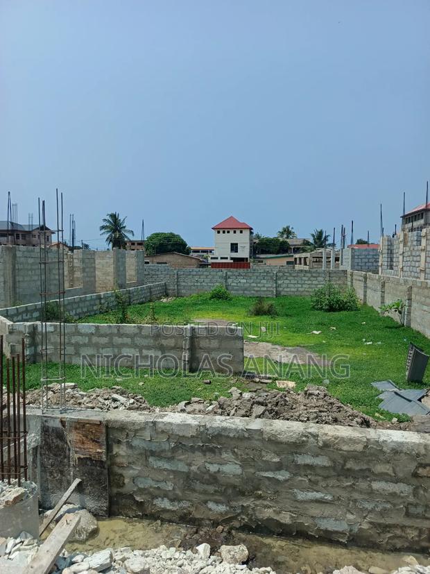 A Nice Genuine Half Plot of Land for Sale at Teshie Sea Lady · Photo 3