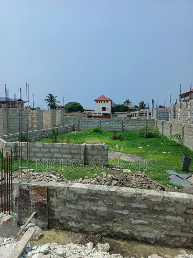 A Nice Genuine Half Plot of Land for Sale at Teshie Sea Lady · Photo 4
