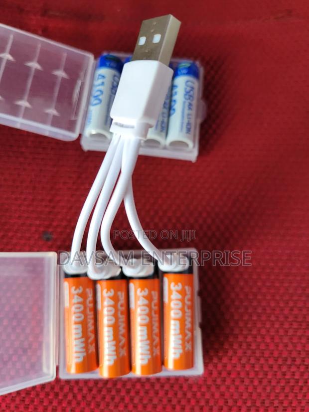 Type C Rechargeble Battery · Photo 1