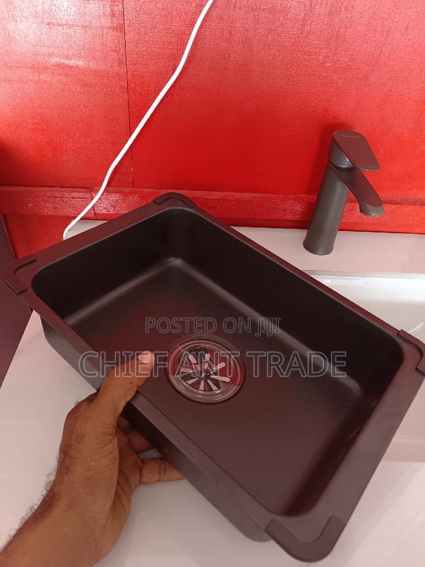 Mini Kitchen Sink - Black · Photo 3