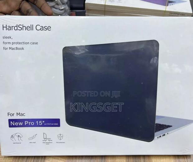 Mac Book Hardshell Case · Photo 1