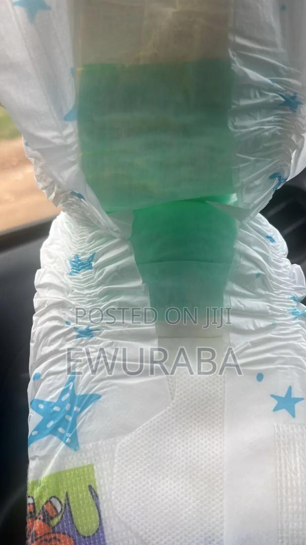 50pcs in a Pack High Quality Eco Hygienic Baby Diapers · Photo 2