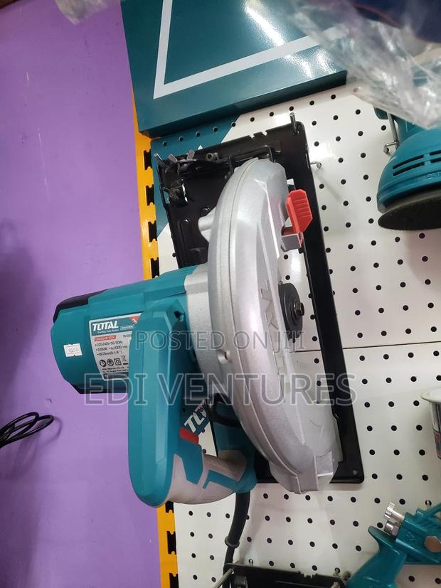 Total 2200W Circular Saw · Photo 2