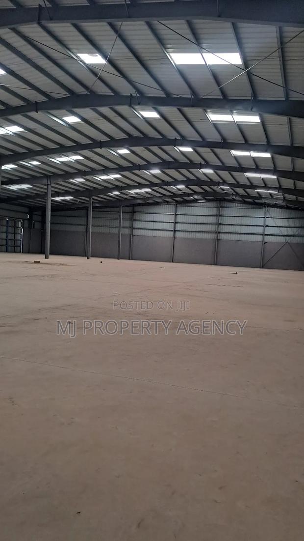 2,700 SQM Warehouse at Tema · Photo 2