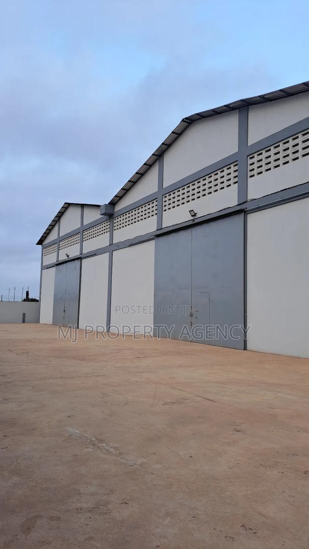 1000 SQM Warehouse at Kpone Barrier · Photo 1