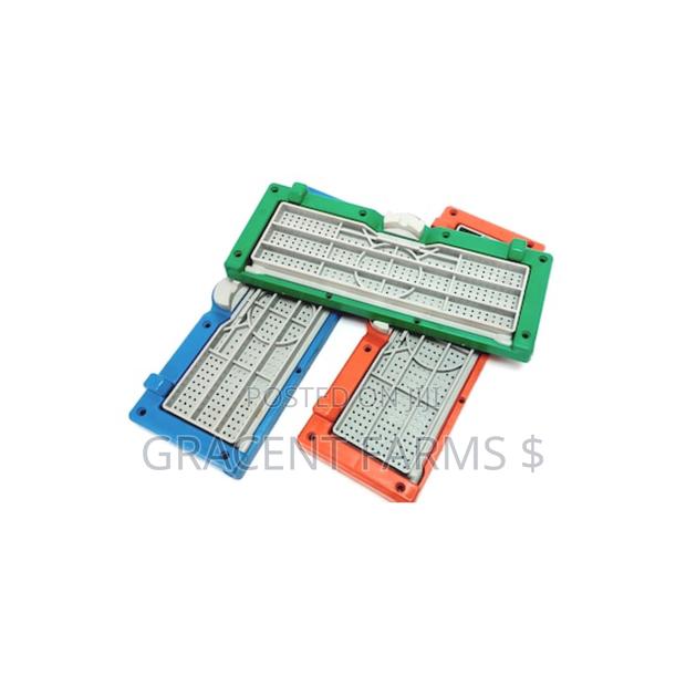 Bee Flight Board With Adjustable Bee Entry/Exit Control · Photo 8