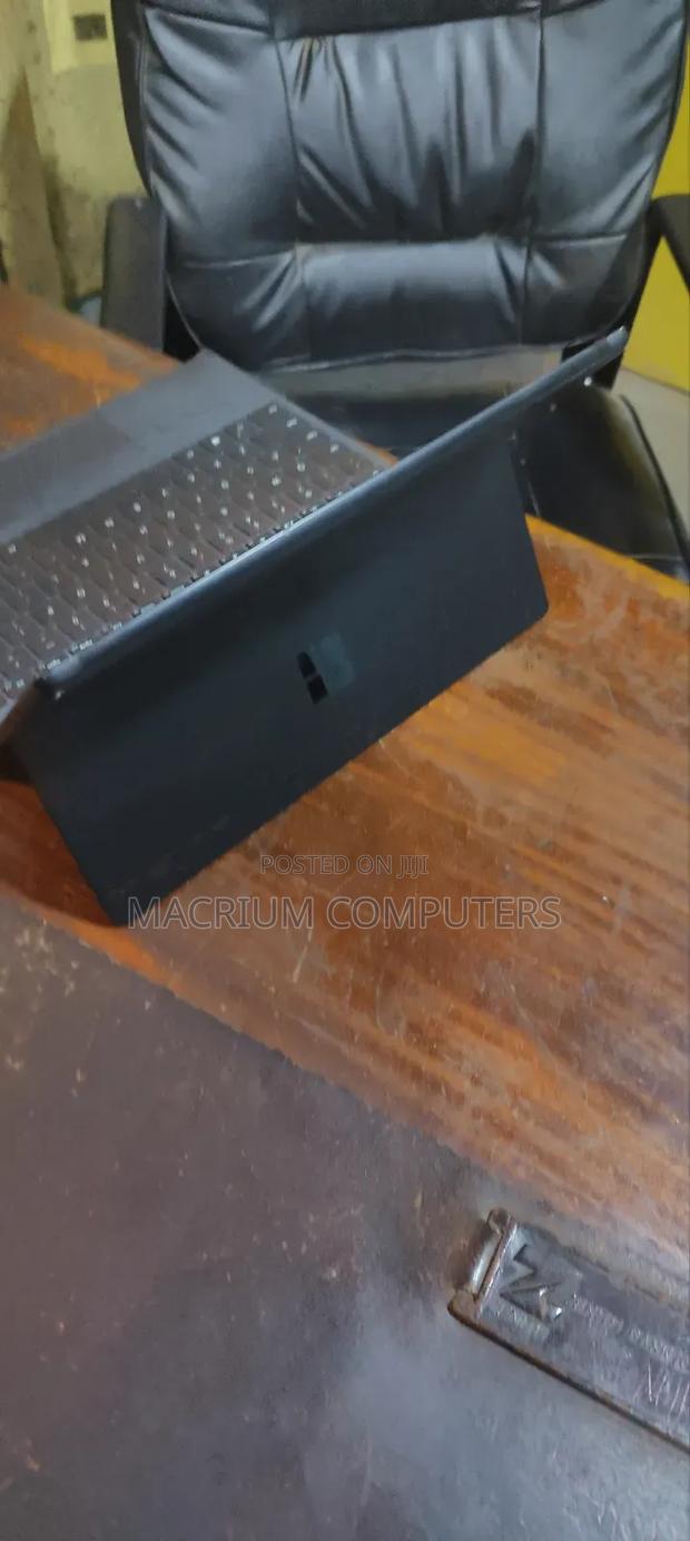 Laptop Microsoft Surface Laptop 7 16GB Intel Core I7 SSD 256GB · Photo 3