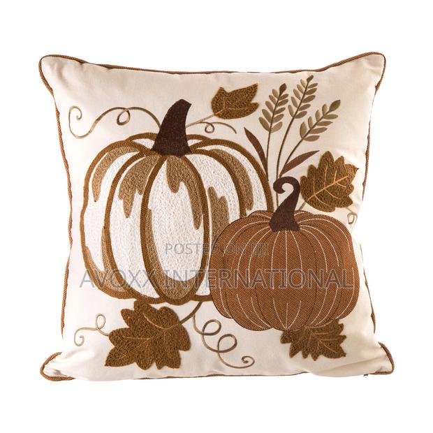 Euty Throw Pillow 18”X18” for Fall ,Embroider Pumpkin Leaf · Photo 1
