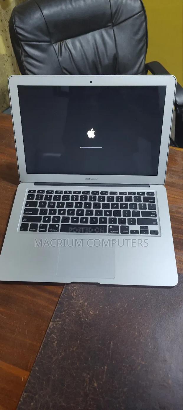 Laptop Apple MacBook Air 2017 8GB Intel Core i5 SSD 256GB · Photo 3
