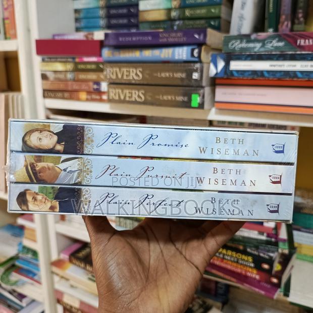 Beth Wiseman Daughters of the Promise 1-3 Book Set · Photo 2