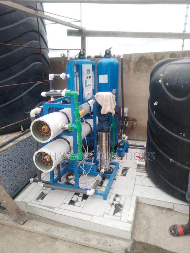 Disallination Machine For Salty Borehole Water · Photo 2