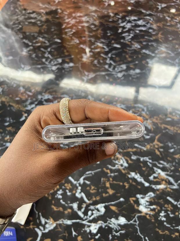3.0 Laptop Harddrive Case Transparent · Photo 6
