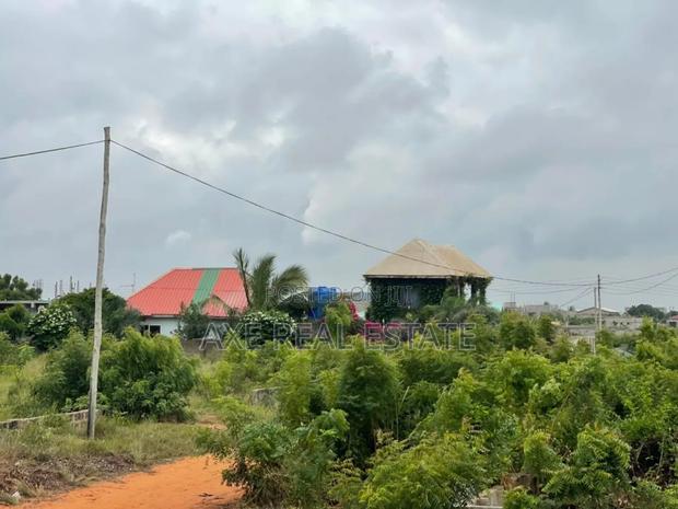 Developing Estate Lands at Prampram Beach Lane · Photo 1