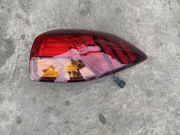 Tucson 2019,2020,2021 Tail Light · Photo 1