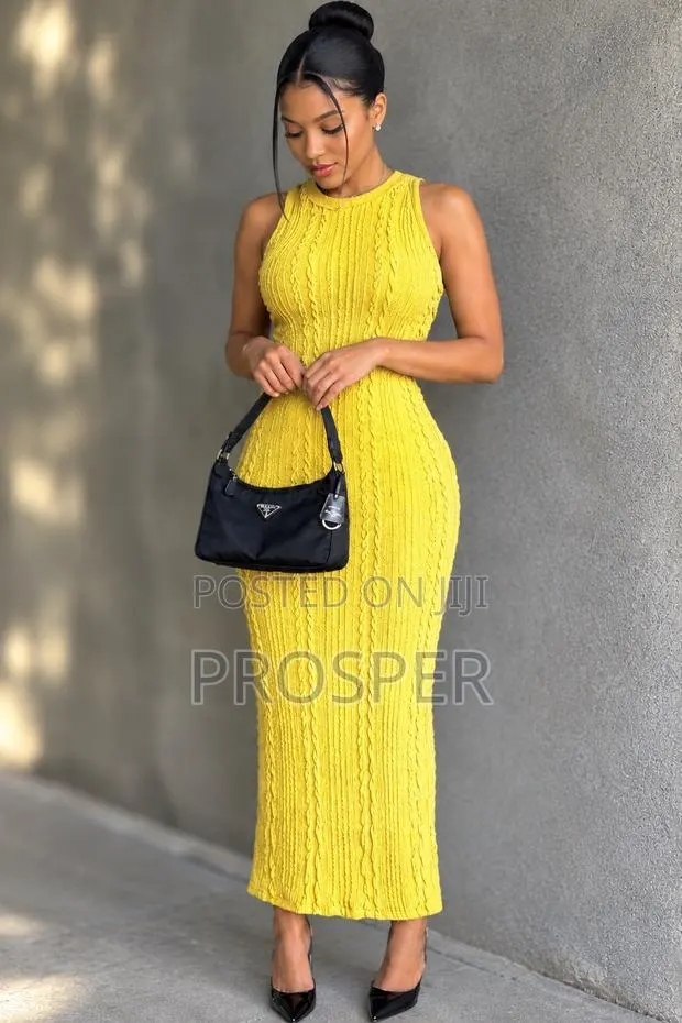 Casual Knitted Sleeves Round Neck · Photo 1
