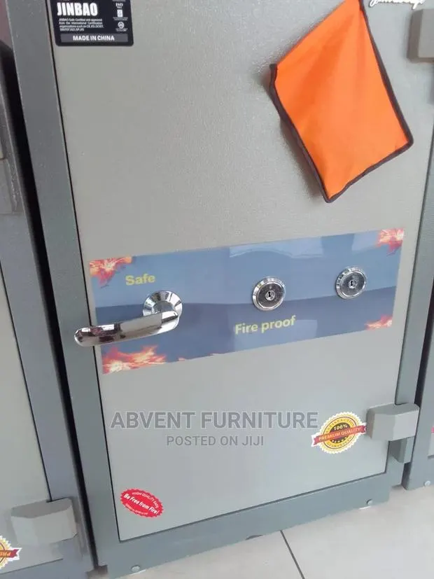 Money Safe · Photo 1