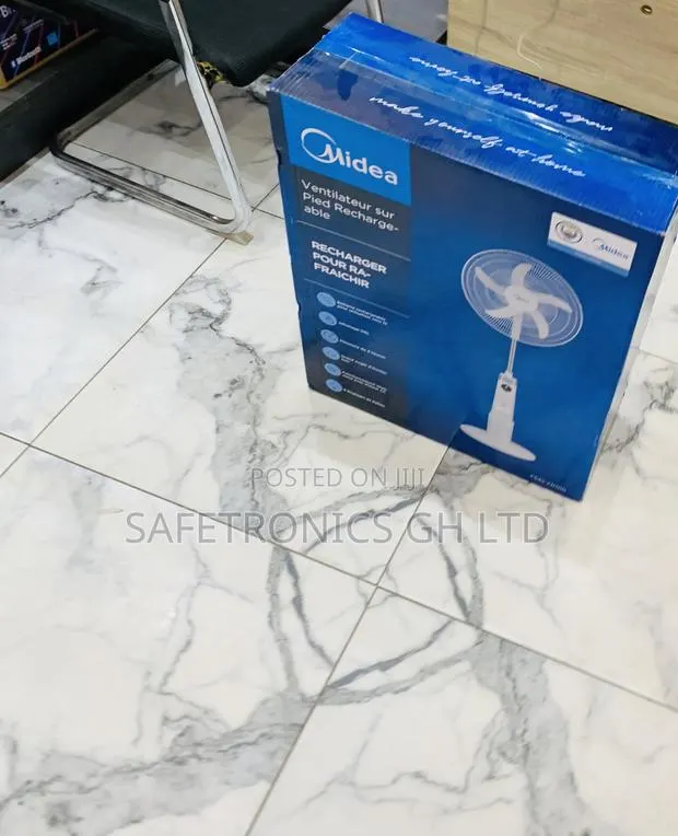 Unique Best White 18 Inch Rechargeable Stand Fan Fs45-23mrd · Photo 1