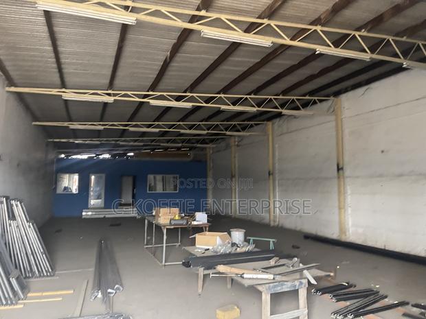 300 SQM Warehouse at Agbogbloshie for Rent · Photo 3
