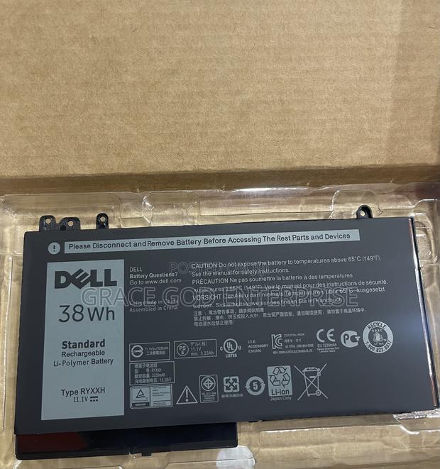 RYXXH Battery Latitude 12 5000 E5250 E5450 E5550 3150 3160 · Photo 1