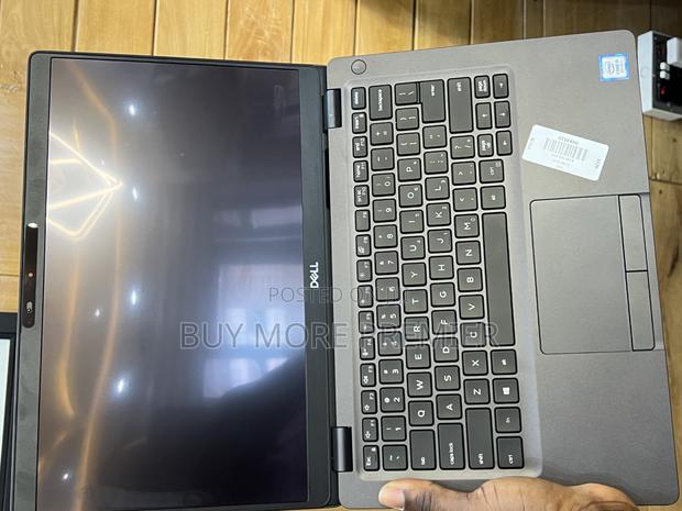 Laptop Dell Latitude 5300 8GB Intel Core I5 SSD 256GB · Photo 3